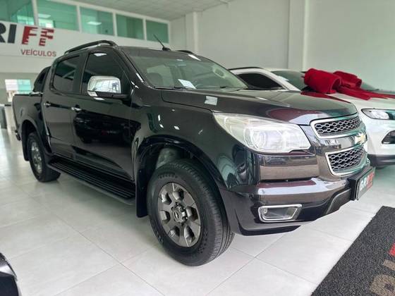 CHEVROLET S10 2.4 LTZ 4X2 CD 8V FLEX 4P MANUAL CHEVROLET S10 2.4 LTZ 4X2 CD 8V FLEX 4P MANUAL